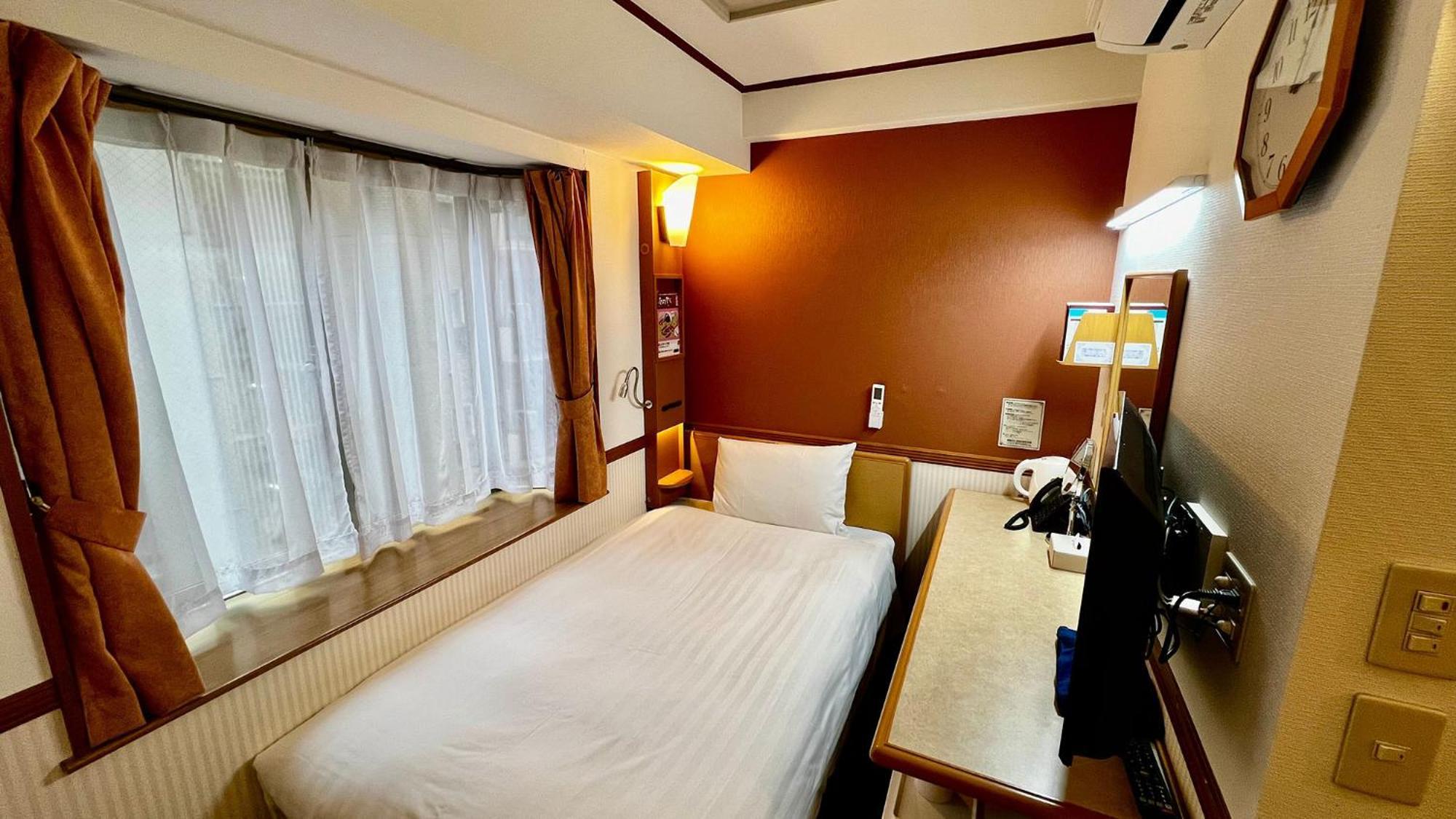 Toyoko Inn Shin-Yokohama Ekimae Honkan Bagian luar foto