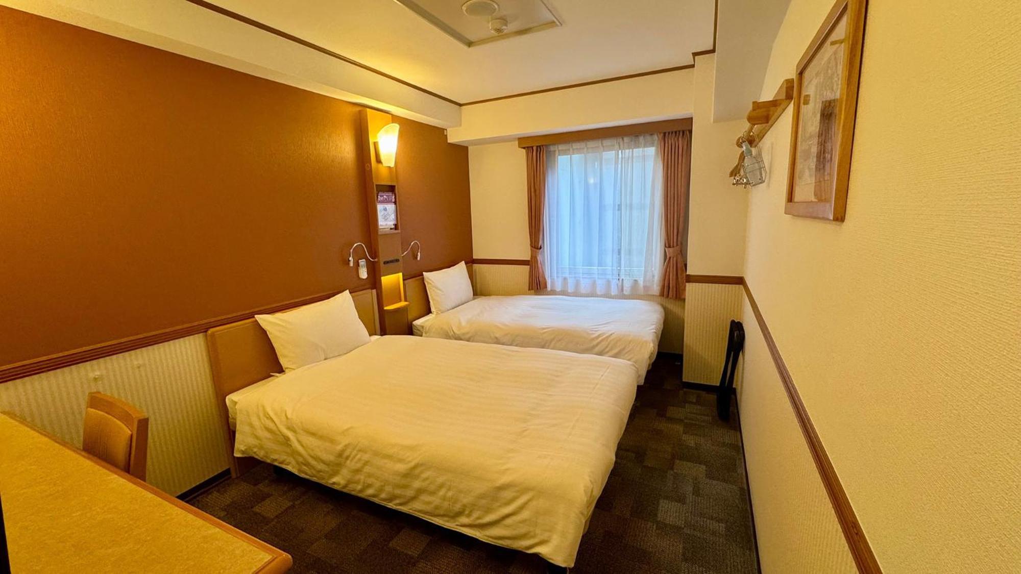 Toyoko Inn Shin-Yokohama Ekimae Honkan Bagian luar foto
