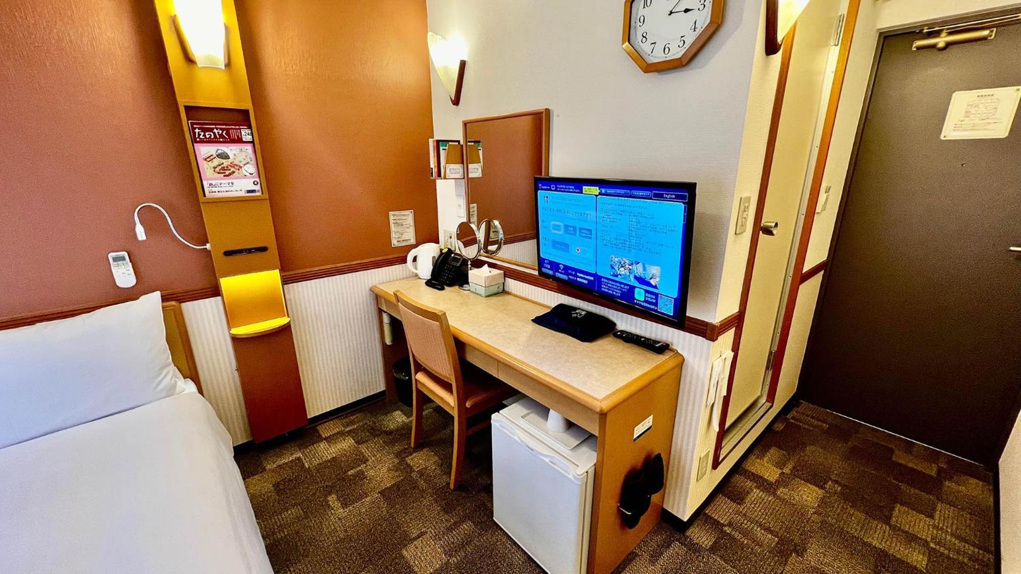 Toyoko Inn Shin-Yokohama Ekimae Honkan Bagian luar foto